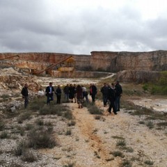 Valle dinosauri, sopralluogo del sottosegretario Borgonzoni