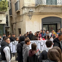 Studenti