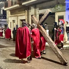 Via Crucis vivente, fede e partecipazione
