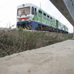 Uomo si uccide gettandosi sotto un treno