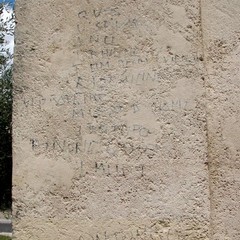 Atti di vandalismo presso le Mura Megalitiche