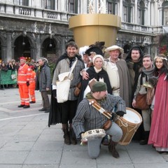 La Puglia all'inaugurazione Carnevale di Venezia 2010