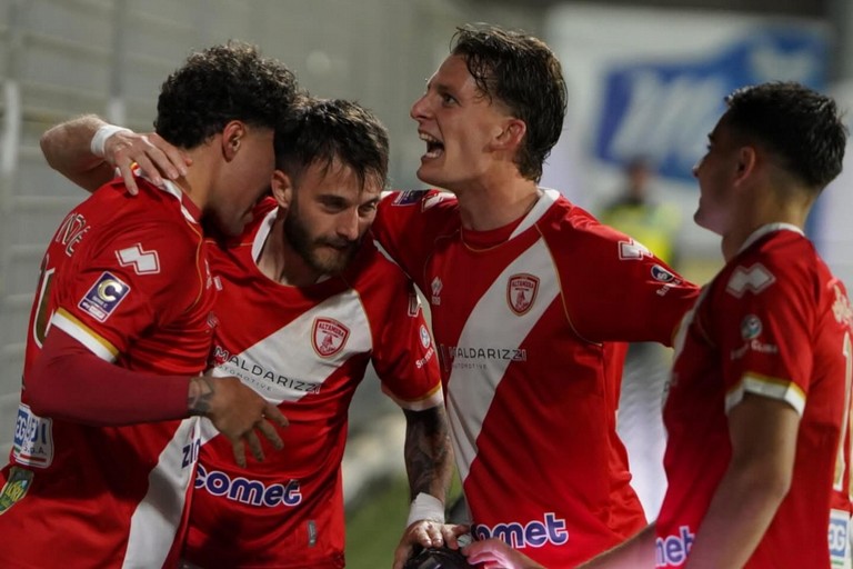 Team Altamura, pari nel derby con il Cerignola