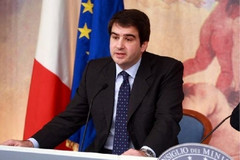 Il ministro per gli Affari regionali Raffaele Fitto si dimette