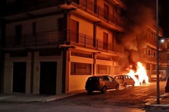 Incendio in via Pordenone, la causa è dolosa