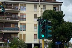 Sistemazione del semaforo in via Bari, le disposizioni per il traffico