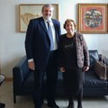 Emiliano saluta il Prefetto