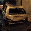 Due auto in fiamme in poche ore