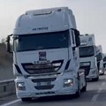 Autotrasportatori in marcia da Altamura a Bari