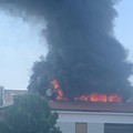 Incendio in una palazzina in via Mura megalitiche