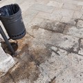  "Urgente la pulizia della pavimentazione del centro storico "