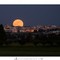 Fotografia: la Luna dei fiori sullo skyline di Altamura