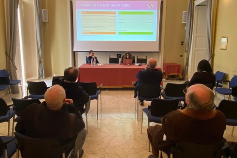 Bilancio triennale: tributi restano invariati