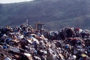 discarica rifiuti
