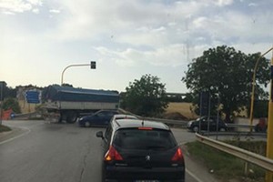 Incrocio via carpentino