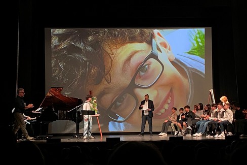 Poesia, emozioni e giovani talenti al Teatro Mercadante