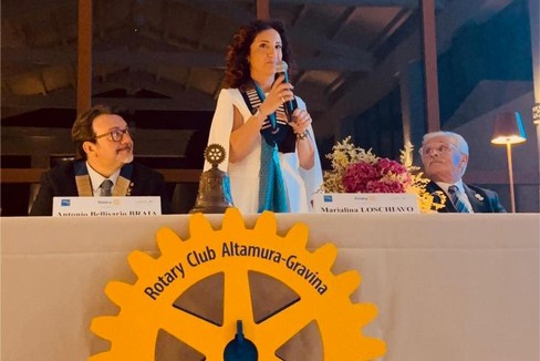 Passaggio del Martelletto al Rotary Club Altamura-Gravina