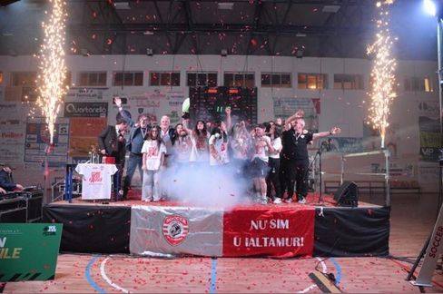 Festa Soccer Altamura: staff e squadra premiati nel palazzetto